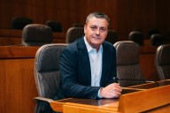 Fernando Sabés (PSOE): "¿Para qué sirve Azcón si no es capaz de acoger a 250 menores migrantes? Tiene que marcharse"