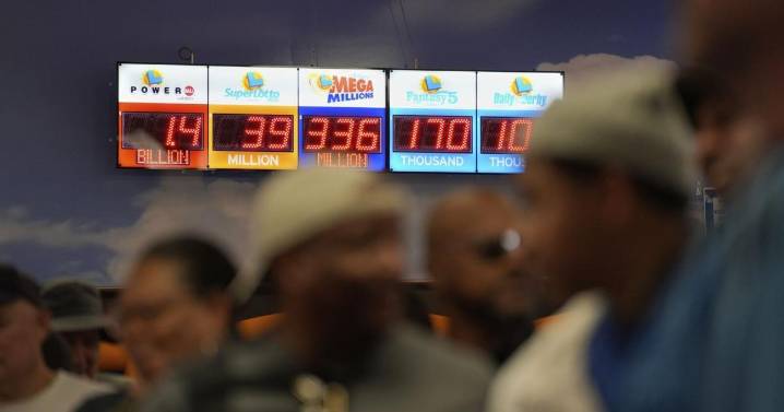 Powerball jackpot jumps to $1.7 billion after another night without a big winner