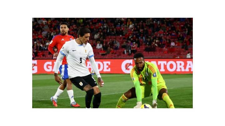 Chile y Uruguay se despidieron con un empate sin goles en Santiago