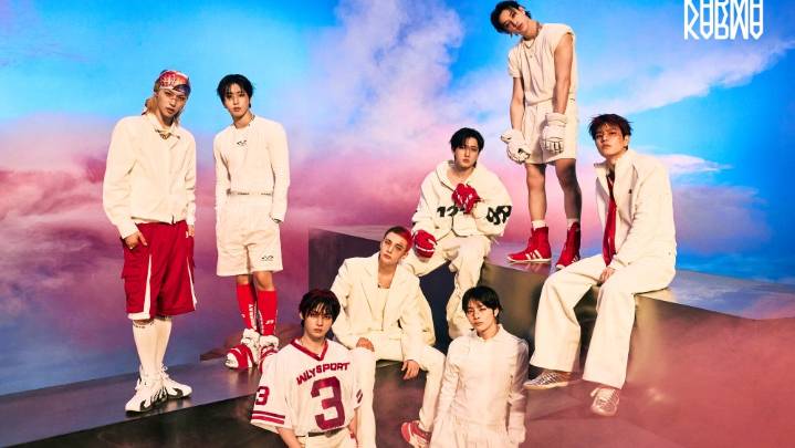 Stray Kids Breaks Record for Most No. 1 Albums for a Group Since 2000