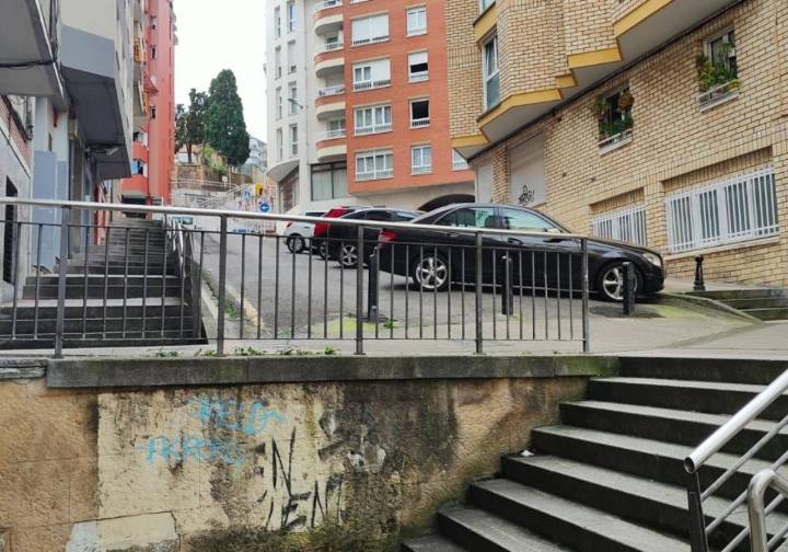 Vecinos del centro denuncian «pasividad municipal» ante los ruidos nocturnos