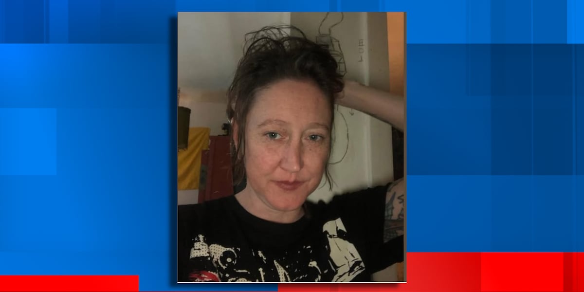 Lansing police looking for missing, endangered woman