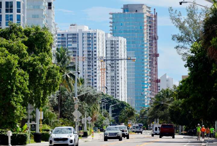 Pompano Beach getting more luxury towers. Here's the latest.