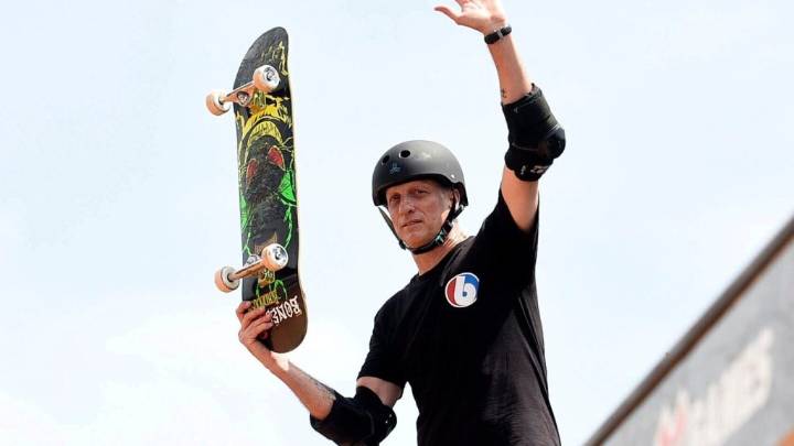 Tony Hawk’s legendary skateboard just sold for a record