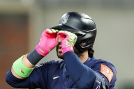 Eugenio Suárez no falta al festín de Seattle: 2 jonrones más, afianza sus 4 lideratos y se acerca al récord