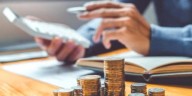Tributaria propone más impuestos al sector financiero, combustibles, entre otros