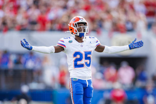 Cormani McClain’s Mother Taken Aback as Family Member Shows Wide Range of Emotions at Her First Florida Game Cormani McClain’s 2025 debut may still be under wraps, but his family turned the season ope