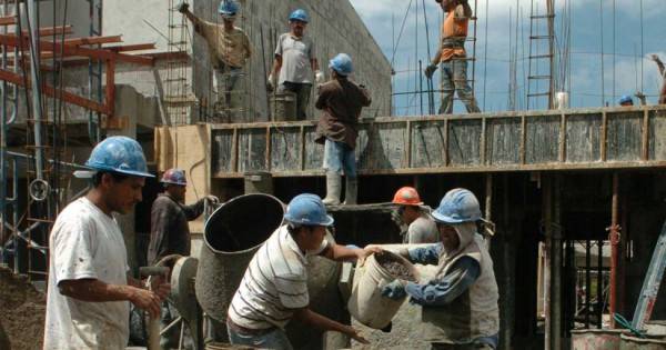 Empleo "en negro" en Argentina alcanzó el 43,2% en el segundo trimestre de 2025