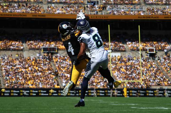 Steelers Thoughts: Star players aren’t enough to cover up the gaping flaws anymore