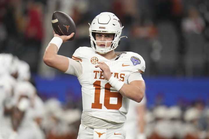 College Football Corner: TEXAS IS BACK! (to breaking their fans’ hearts)
