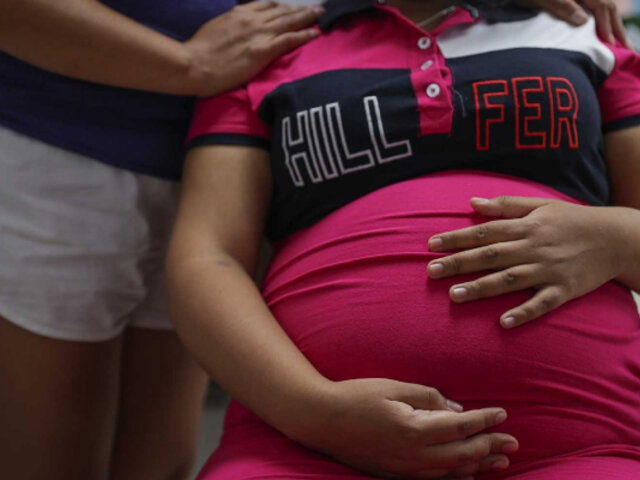 “Comunícate sin roches”: lanzan campaña online para prevenir embarazo adolescente