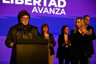 Javier Milei crea una mesa política nacional y convoca a los gobernadores