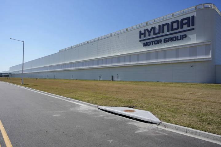 Preocupación por redada migratoria en planta de Hyundai de EU