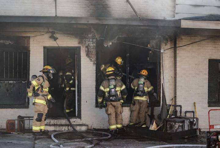 Hattiesburg Firefighters Quickly Contain Fire At Two