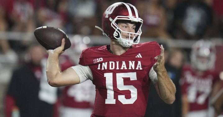 AP Player of the Week: Indiana QB Fernando Mendoza throws for 5 TDs again