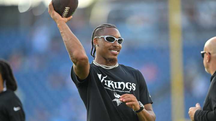 Vikings at Bears best prop bets in Week 1