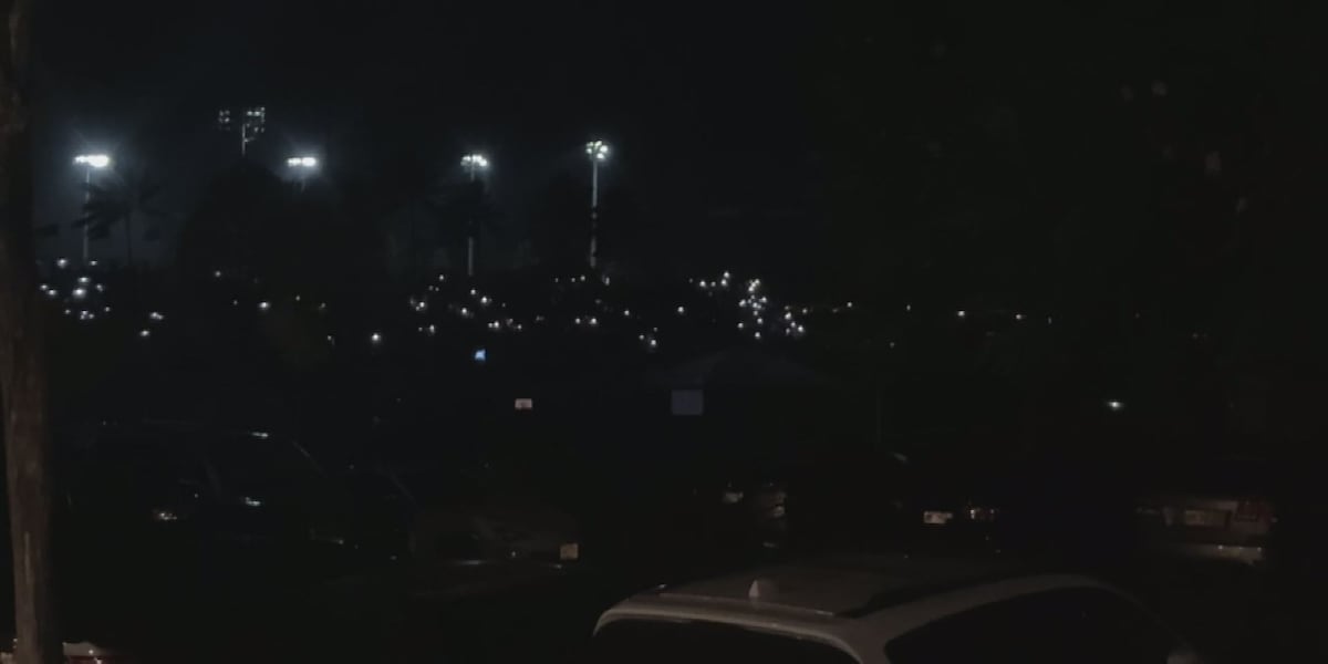 Campbell vs. Kahuku football game cut short due to power outage