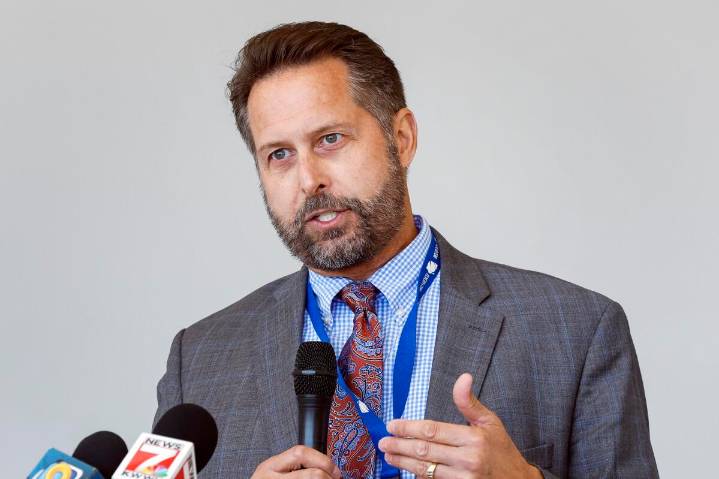 Eastern Iowa Airport director, who founded Wings2Water, to receive water quality award