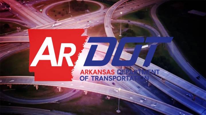 Crash with injury closes all westbound Interstate 30 lanes near Hope