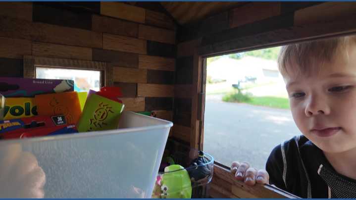 'Trinket Trade' brings Grand Rapids youngsters and their families together