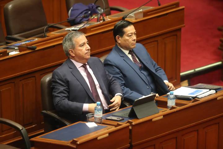 Congreso: titulares de PCM y del MEF sustentaron proyecto de Ley de Presupuesto 2026