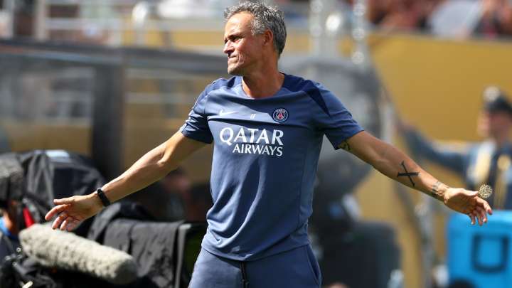 Paris Saint-Germain manager Luis Enrique undergoes immediate surgery after cycling accident