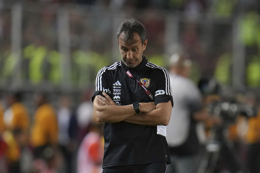 Federación Venezolana de Fútbol despide al seleccionador Fernando Batista tras eliminación