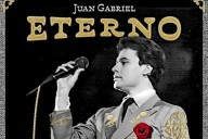 Hacen de Juan Gabriel un divo 'Eterno' con disco y avión