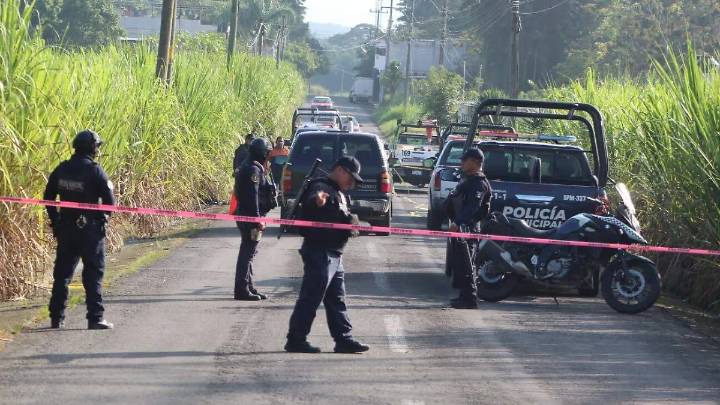 Encuentran cuerpo de hombre sin vida en cañaveral de Ixtaczoquitlán