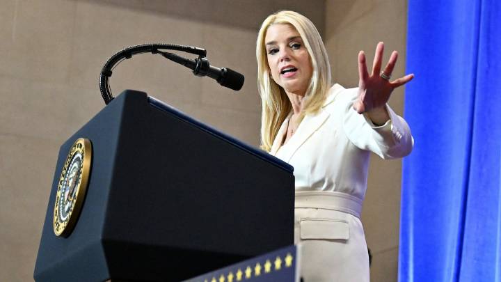 Comey indictment puts spotlight on Attorney General Pam Bondi