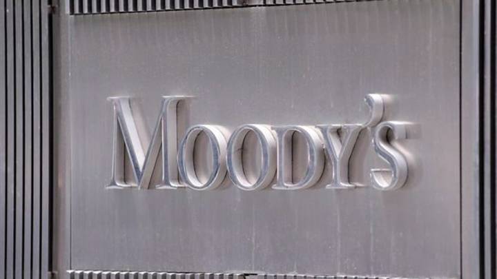 Moody's y Fitch se unen a S&P y también mejoran la nota a España por la "fortaleza de su economía"