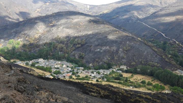 Los 'megaincendios' fueron la causa del 65% de la superficie quemada en España este año
