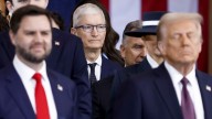 Tim Cook Swears Tariffs Aren’t to Blame for iPhone 17 Pro Price Hike