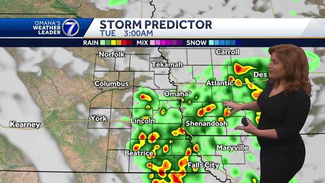 Mostly cloudy Monday afternoon, chance for overnight storms