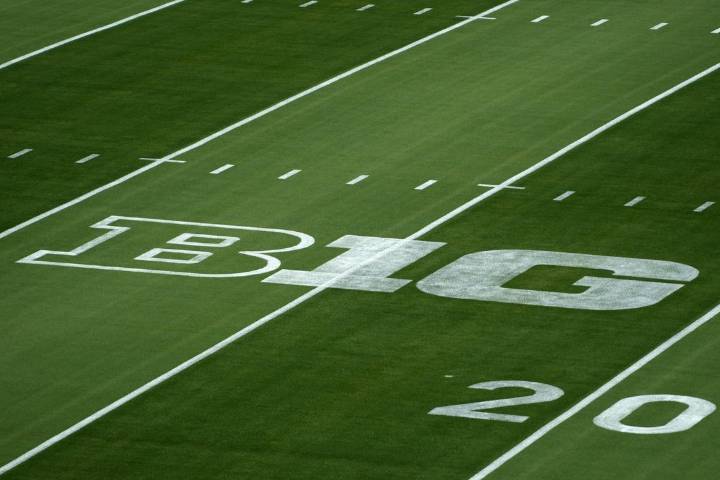 Deadspin | Reports: Big Ten won't follow suit in requiring 10 power opponents