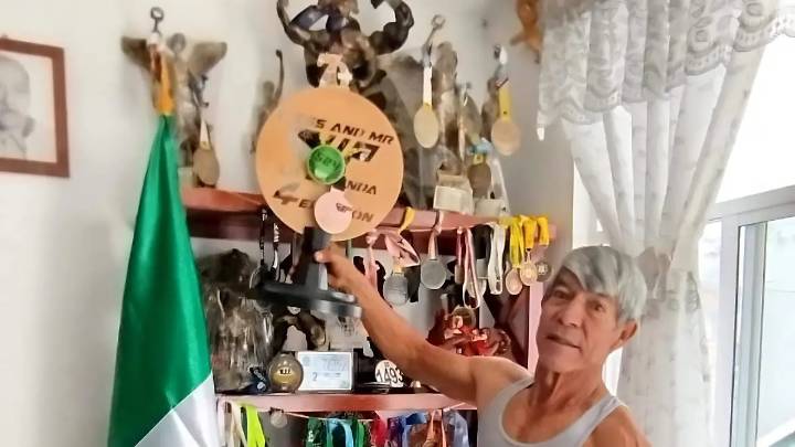 Abraham Camacho, a sus 73 años, se prepara para conquistar Mr México 2025