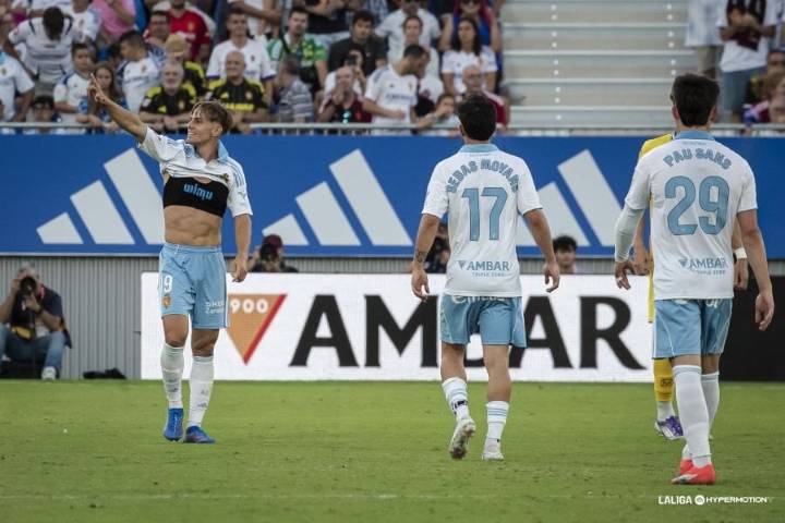 El 1x1 del Real Zaragoza ante el Valladolid: Dani Gómez y Akouokou reinan entre la mediocridad