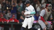 Josh Naylor y Marineros remontan con explosiva ofensiva ante Cardenales