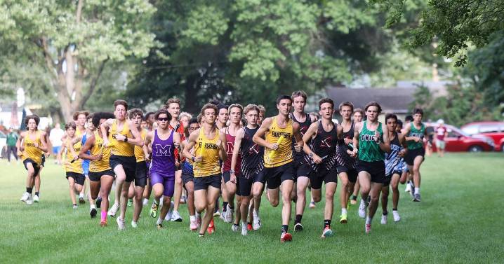 Cross country teams get early season work in at Irish Conditioner
