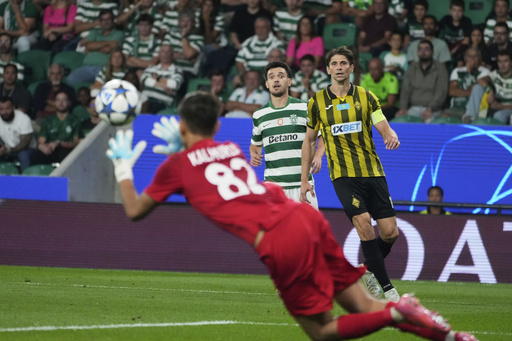 Kalmurza se convierte en el portero más joven en atajar un penal en la Liga de Campeones