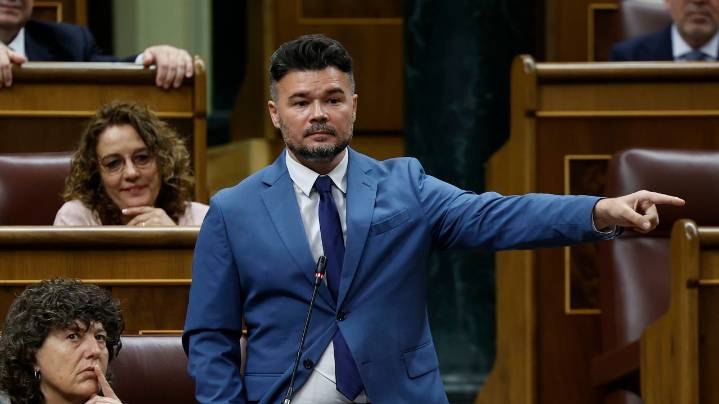 Las competencias sobre inmigración enturbian la relación entre Podemos y ERC