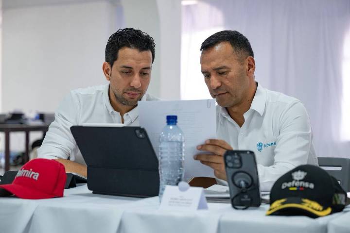 Presidente de la Cámara denuncia que Mindefensa lo habría mandado a callar y aseguró agresiones
