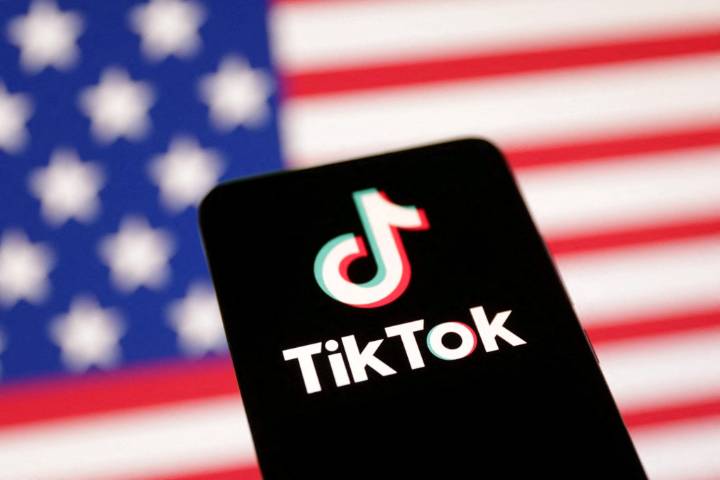 Trump expected to sign TikTok executive order