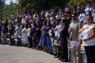 More Americans think the U.S. benefits from legal immigration, new AP