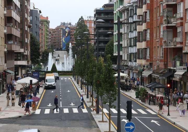 Vox advierte de «múltiples deficiencias y sobrecostes» en la obra de la avenida de Galicia, en Oviedo
