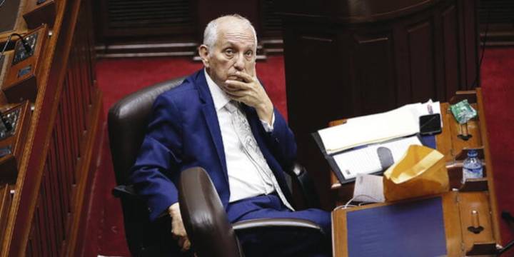 “Es un engaño miserable”: exministro de Educación advierte que creación de más de 20 universidades es inviable