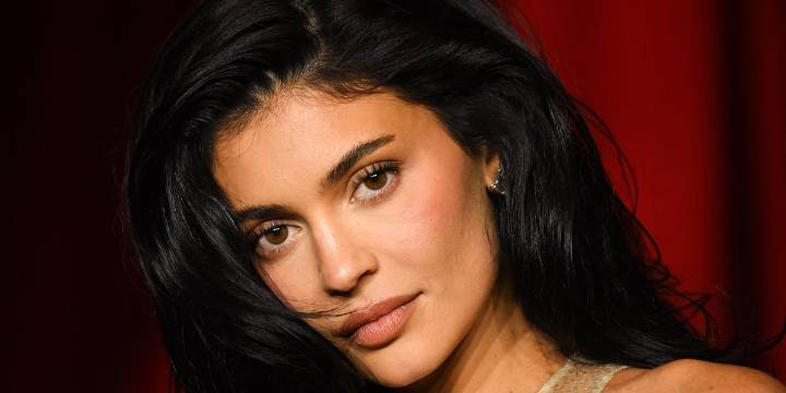 Kylie Jenner’s Blurring Foundation is a Filter in a Bottle