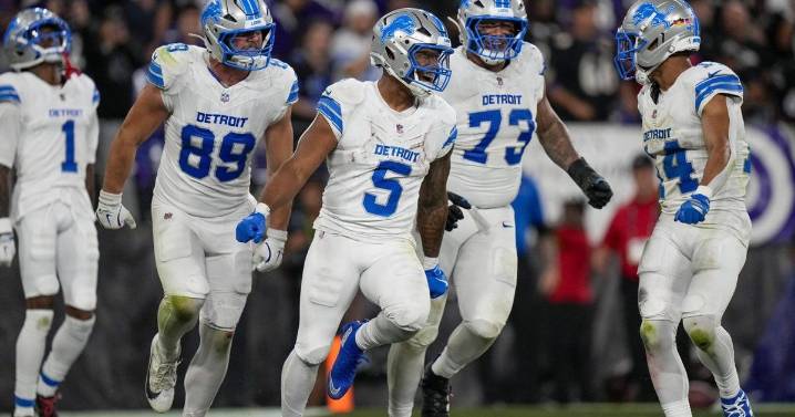Lions run over the Ravens, sack Lamar Jackson 7 times in a 38