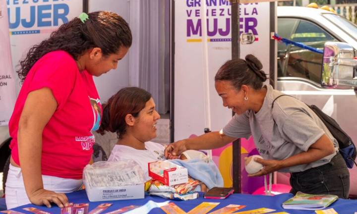 GMVM atendió a mujeres de La Dolorita