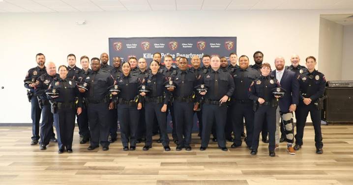 Killeen Police Department grows after 19 graduate from academy